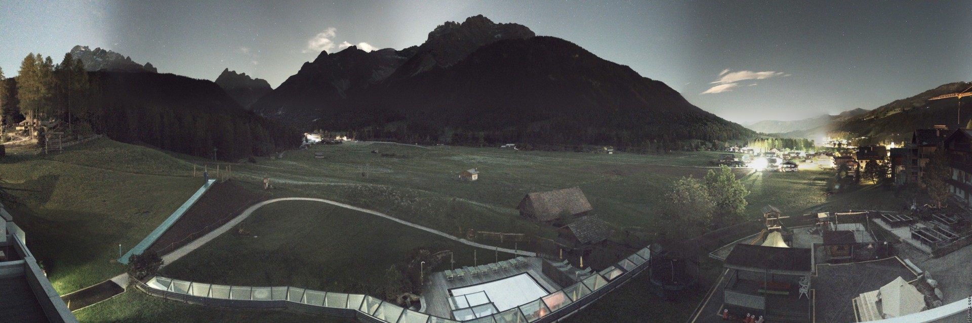Archiv Foto Webcam Family Resort Rainer im Bergdorf Sexten