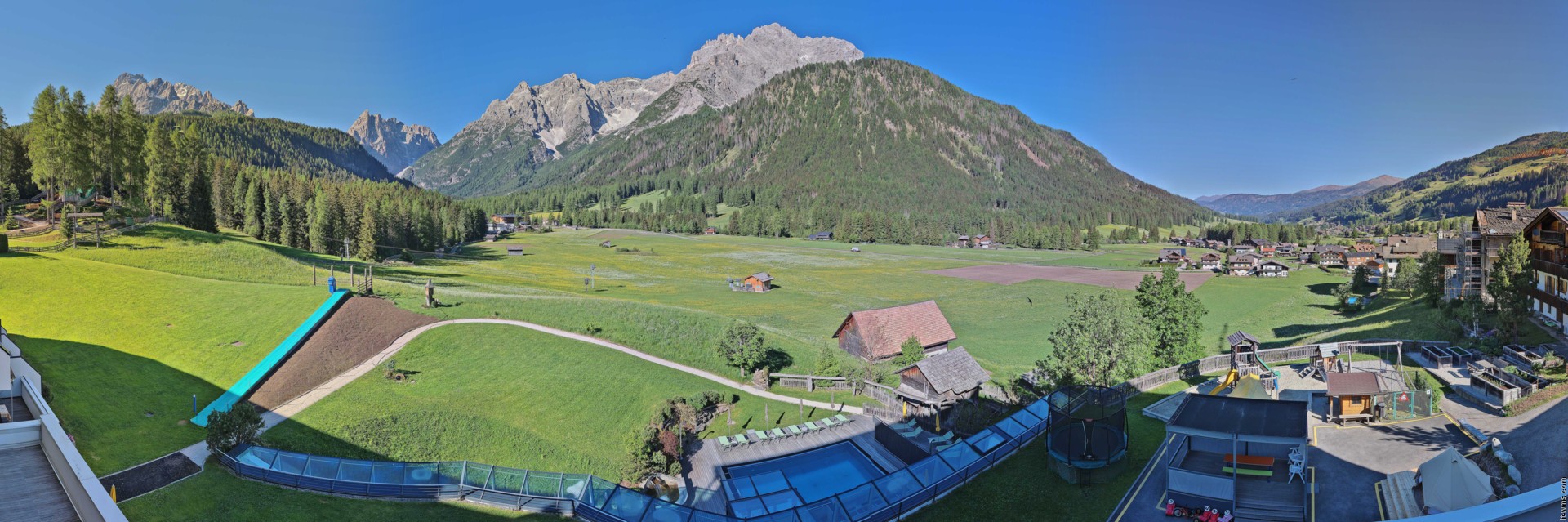 Archiv Foto Webcam Family Resort Rainer im Bergdorf Sexten
