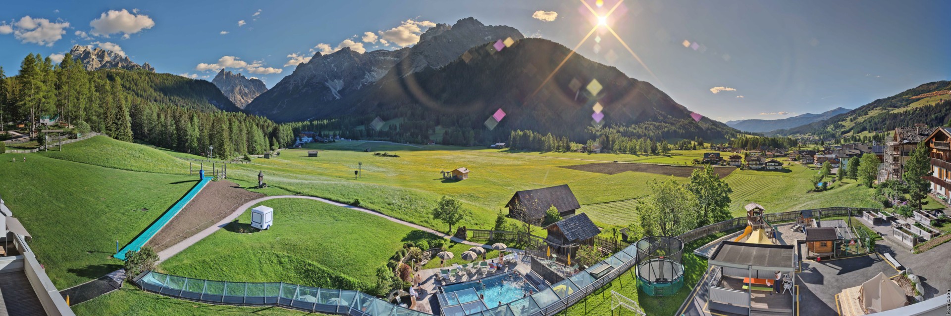 Archiv Foto Webcam Family Resort Rainer im Bergdorf Sexten