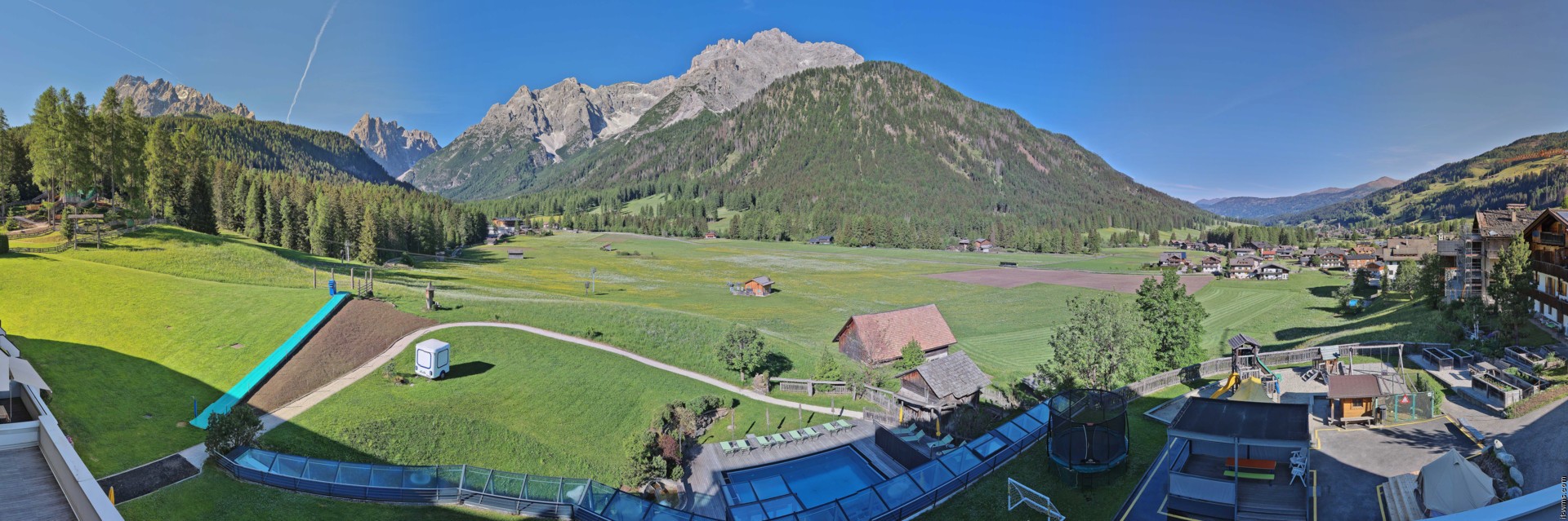 Archiv Foto Webcam Family Resort Rainer im Bergdorf Sexten