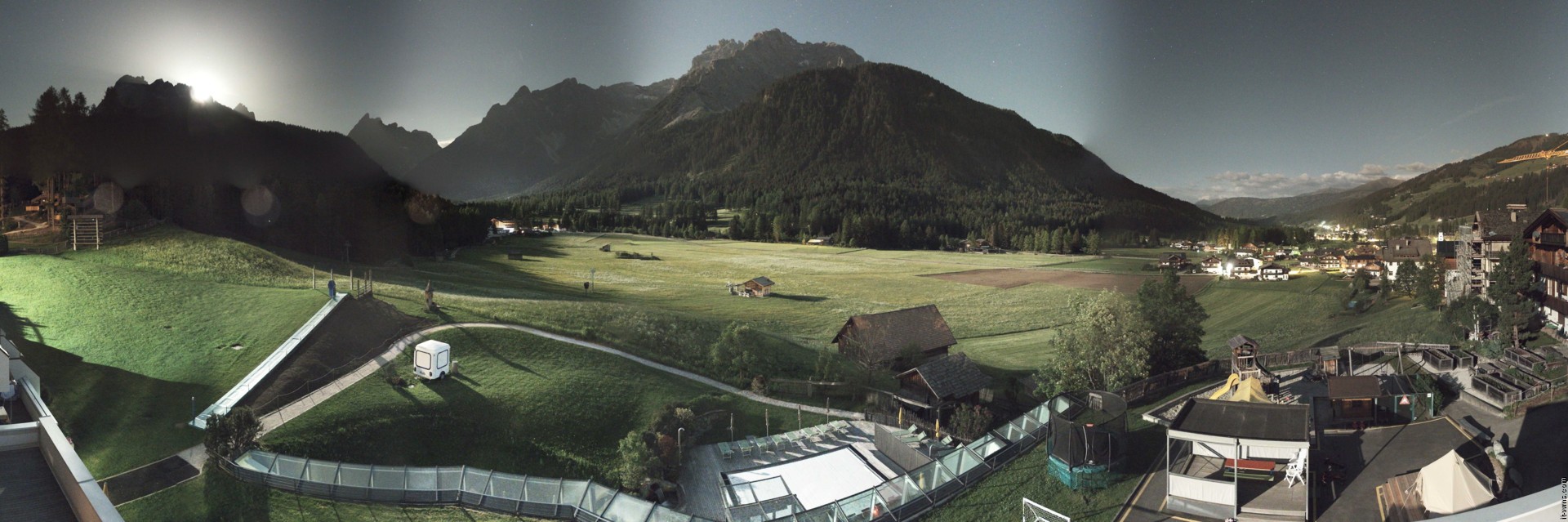 Archiv Foto Webcam Family Resort Rainer im Bergdorf Sexten