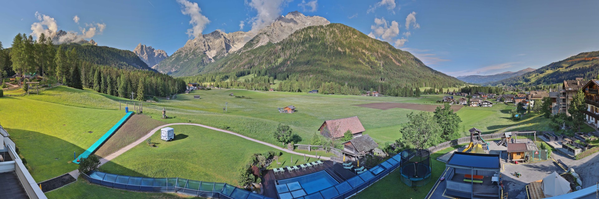 Archiv Foto Webcam Family Resort Rainer im Bergdorf Sexten
