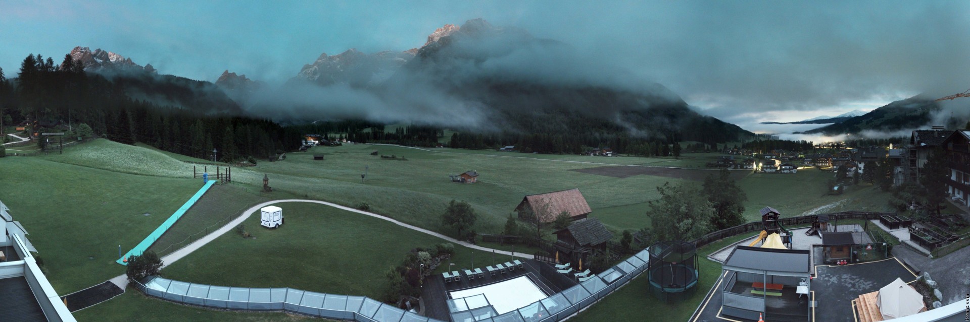 Archiv Foto Webcam Family Resort Rainer im Bergdorf Sexten