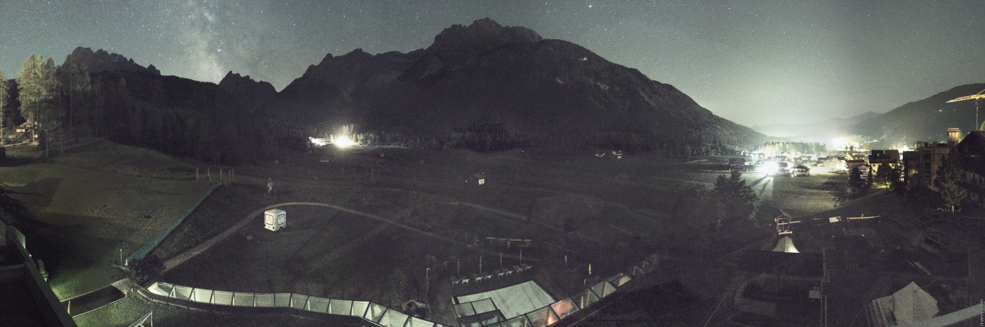 Archived image Webcam Family Resort Rainer, South Tyrol