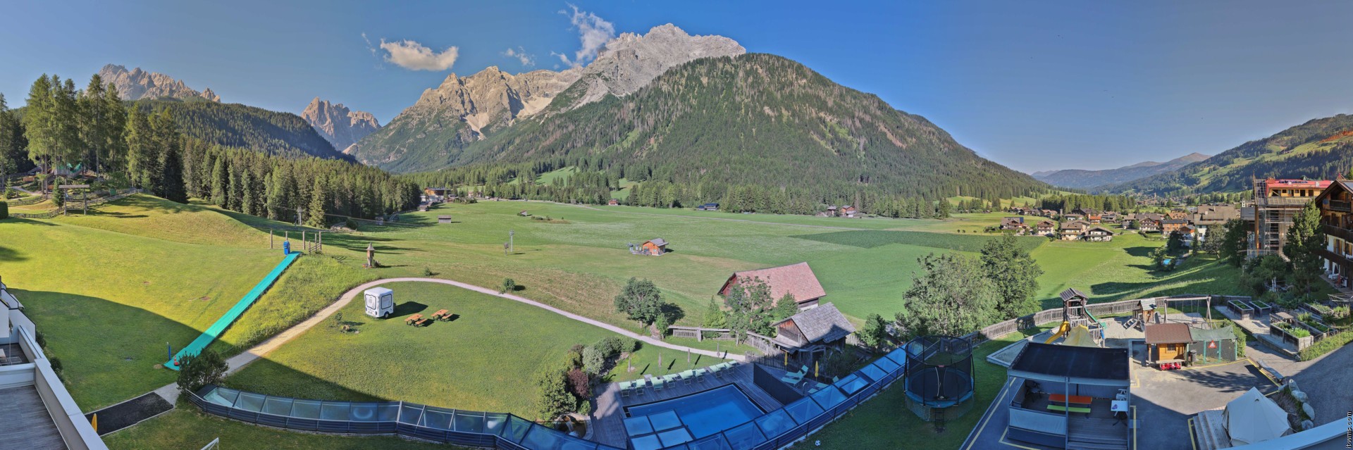 Archiv Foto Webcam Family Resort Rainer im Bergdorf Sexten