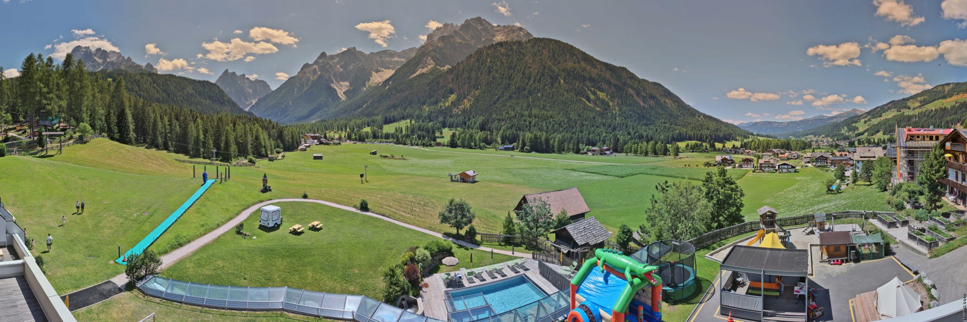 Archiv Foto Webcam Family Resort Rainer im Bergdorf Sexten