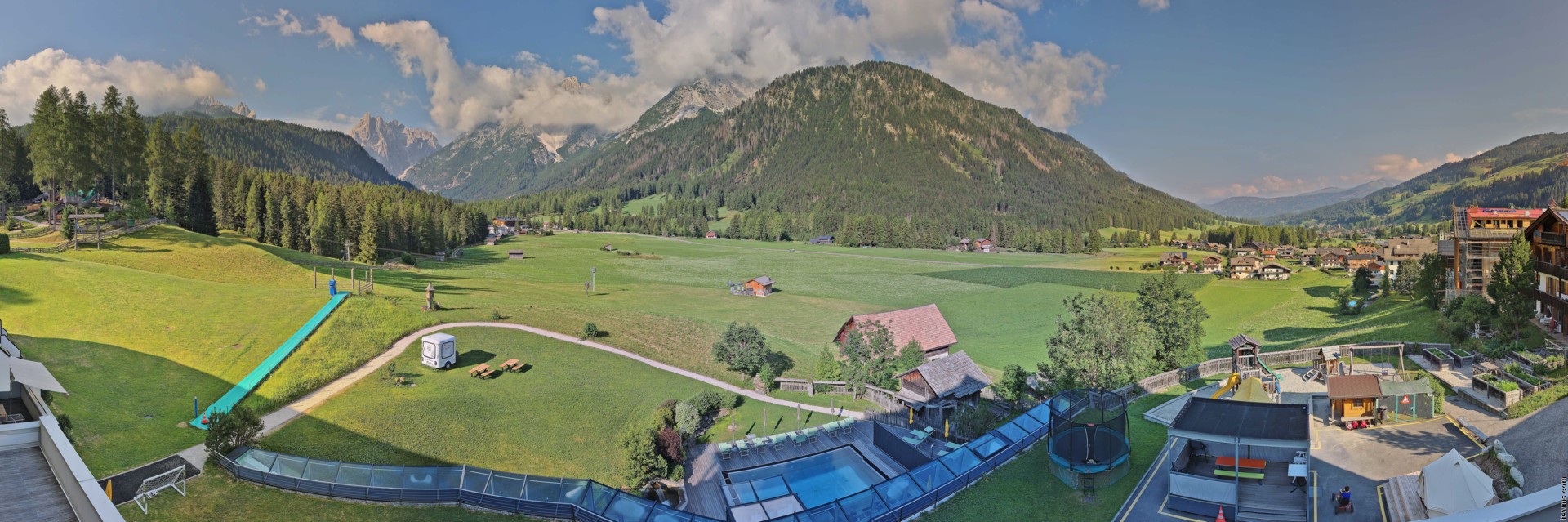Archiv Foto Webcam Family Resort Rainer im Bergdorf Sexten