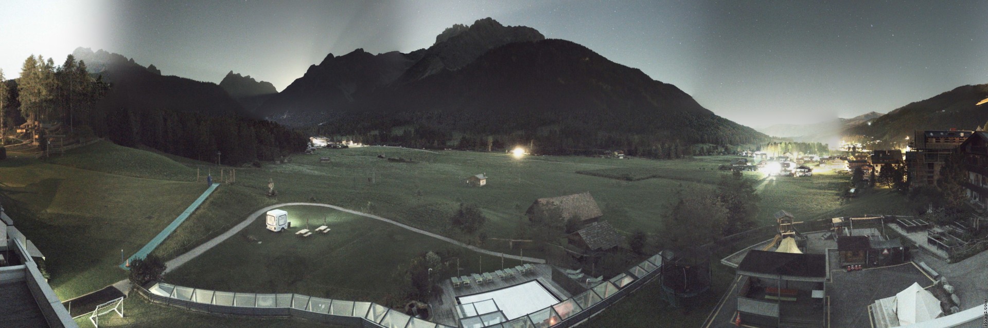 Archiv Foto Webcam Family Resort Rainer im Bergdorf Sexten