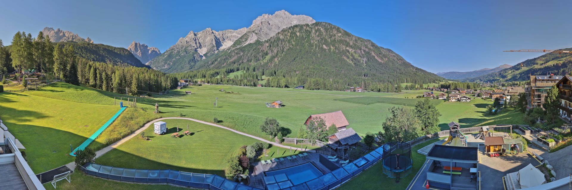 Archiv Foto Webcam Family Resort Rainer im Bergdorf Sexten