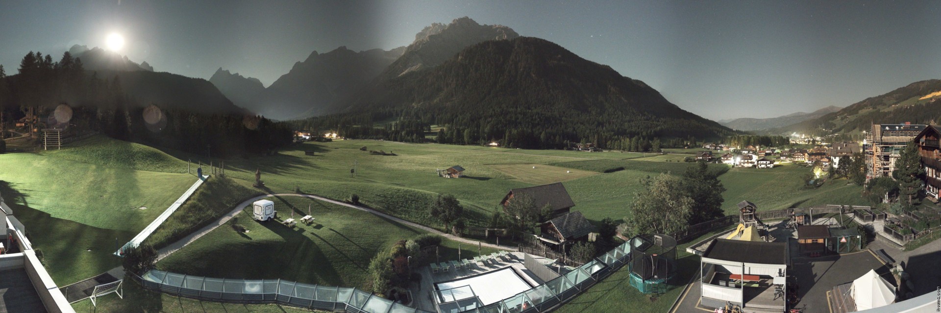 Archiv Foto Webcam Family Resort Rainer im Bergdorf Sexten