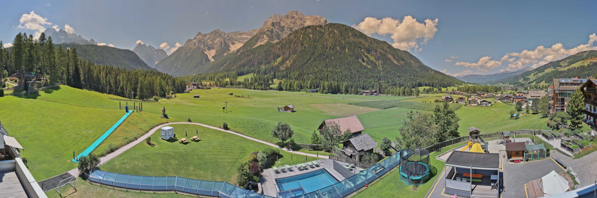 Archiv Foto Webcam Family Resort Rainer im Bergdorf Sexten