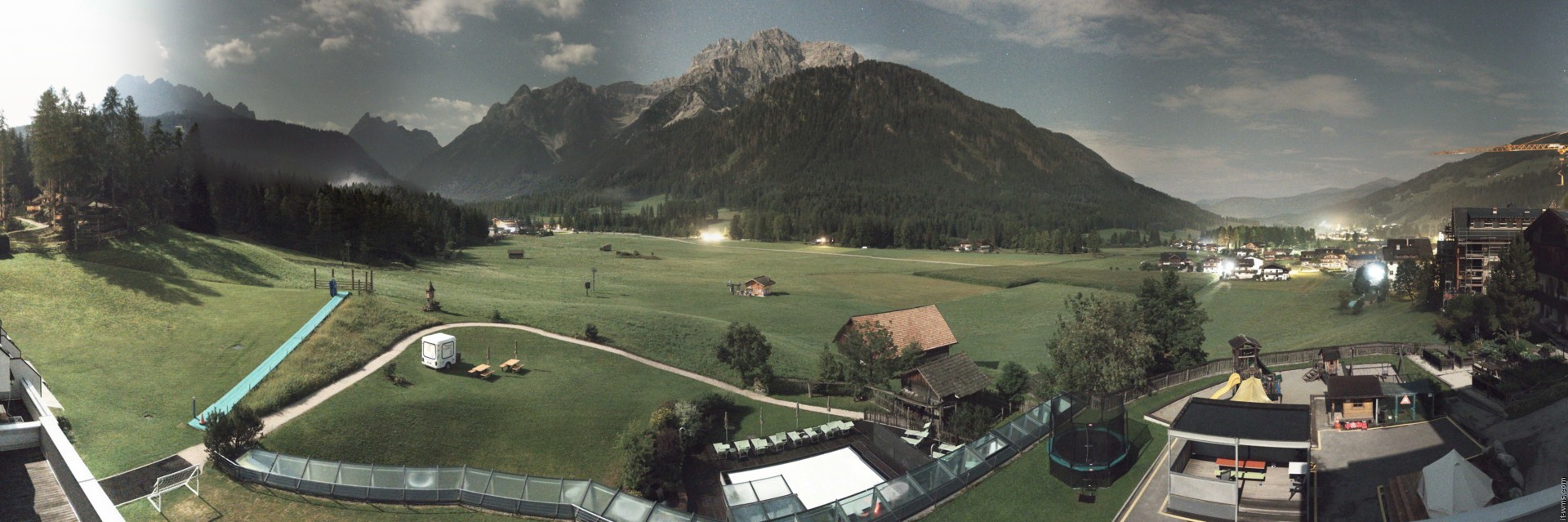 Archiv Foto Webcam Family Resort Rainer im Bergdorf Sexten