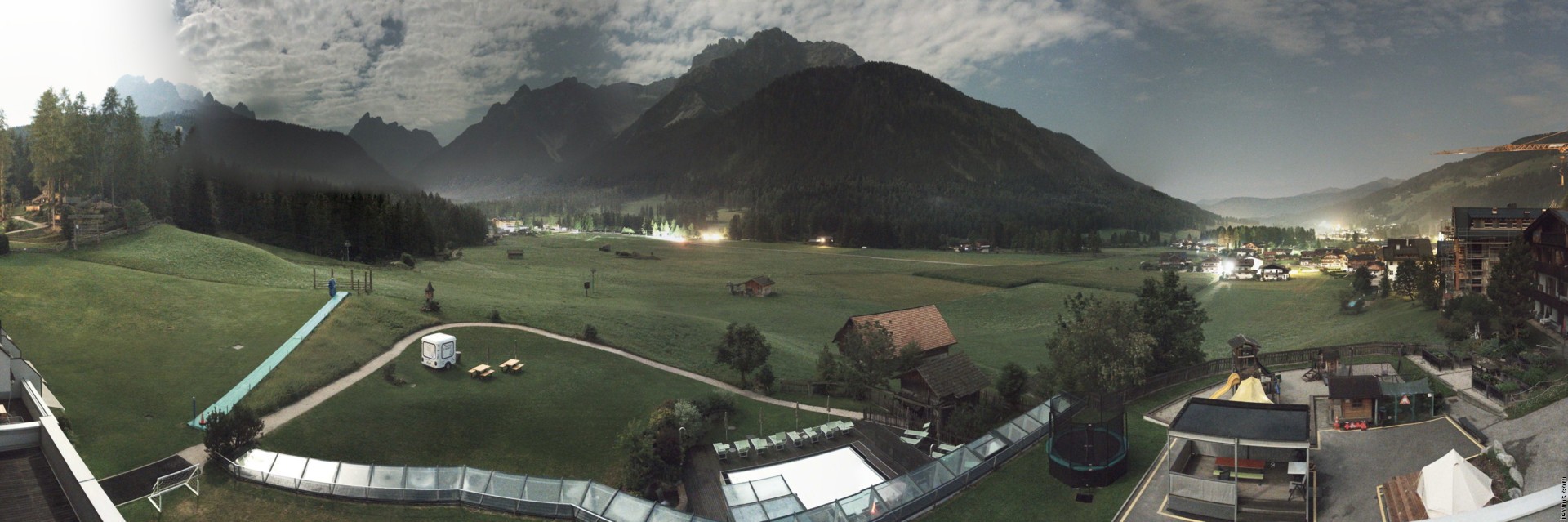 Archiv Foto Webcam Family Resort Rainer im Bergdorf Sexten