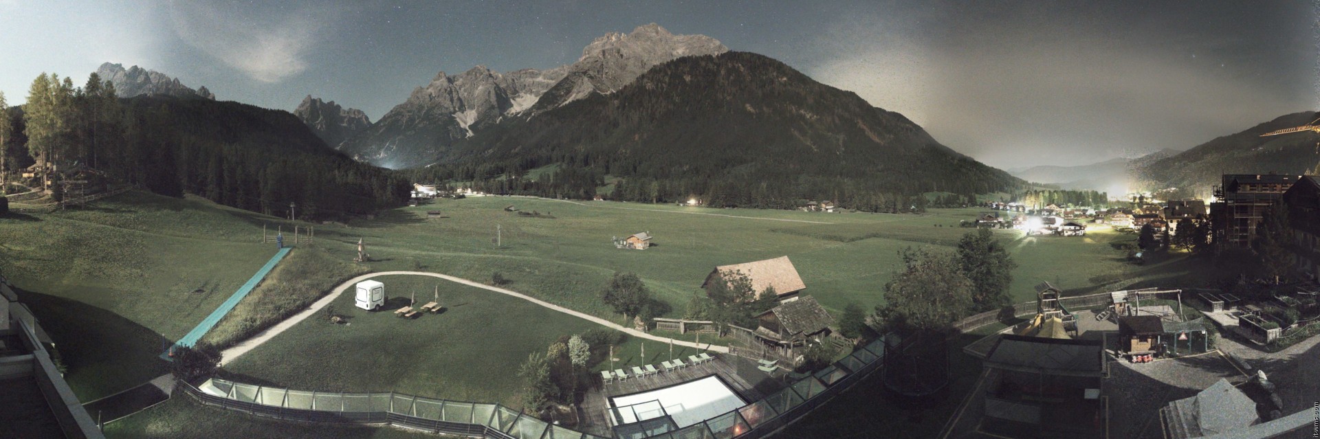 Archiv Foto Webcam Family Resort Rainer im Bergdorf Sexten