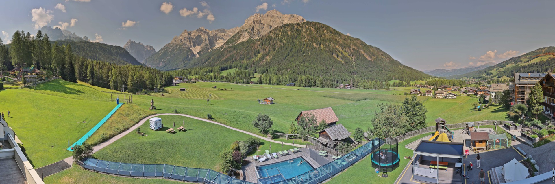 Archiv Foto Webcam Family Resort Rainer im Bergdorf Sexten