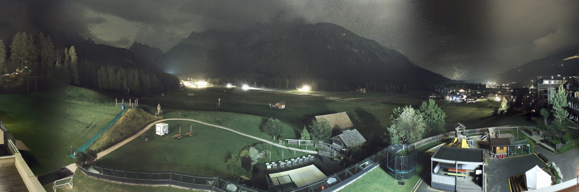 Archiv Foto Webcam Family Resort Rainer im Bergdorf Sexten