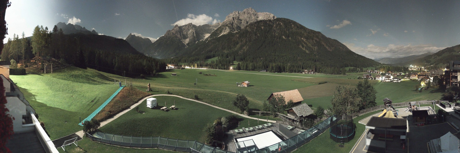 Archiv Foto Webcam Family Resort Rainer im Bergdorf Sexten