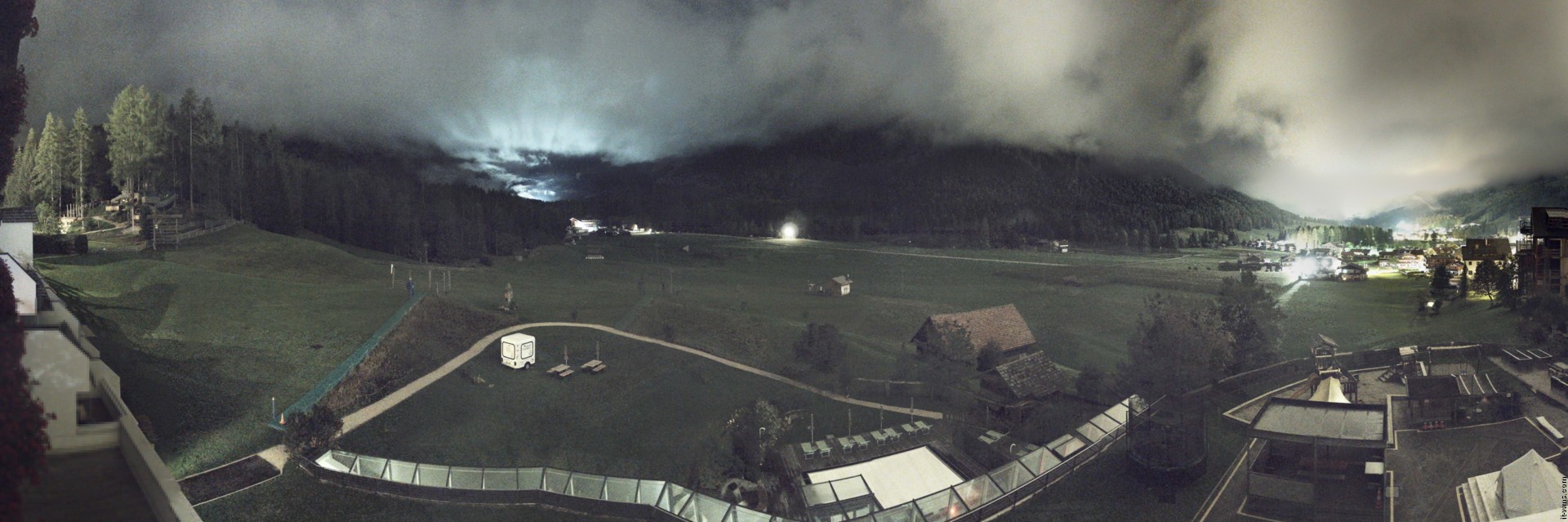 Archiv Foto Webcam Family Resort Rainer im Bergdorf Sexten