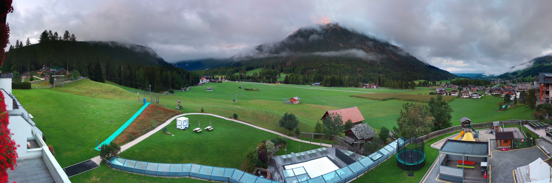 Archiv Foto Webcam Family Resort Rainer im Bergdorf Sexten