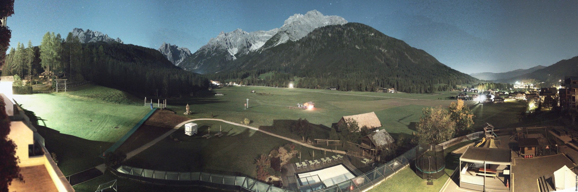 Archiv Foto Webcam Family Resort Rainer im Bergdorf Sexten
