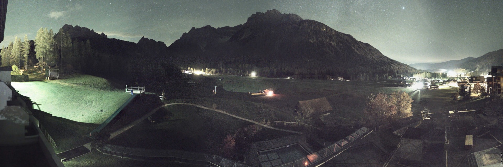 Archived image Webcam Family Resort Rainer, South Tyrol