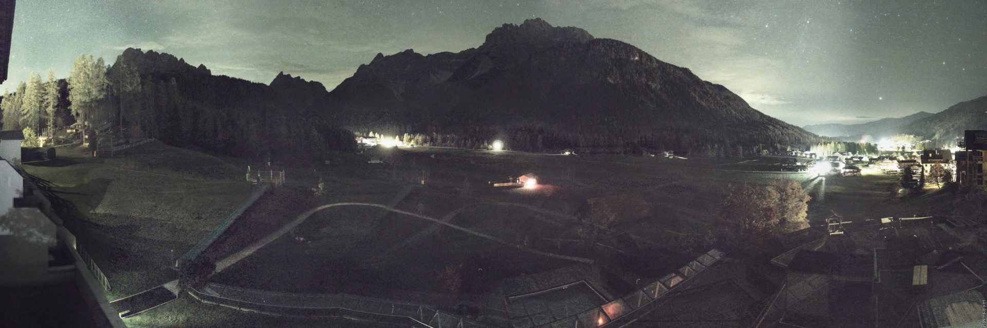 Archived image Webcam Family Resort Rainer, South Tyrol