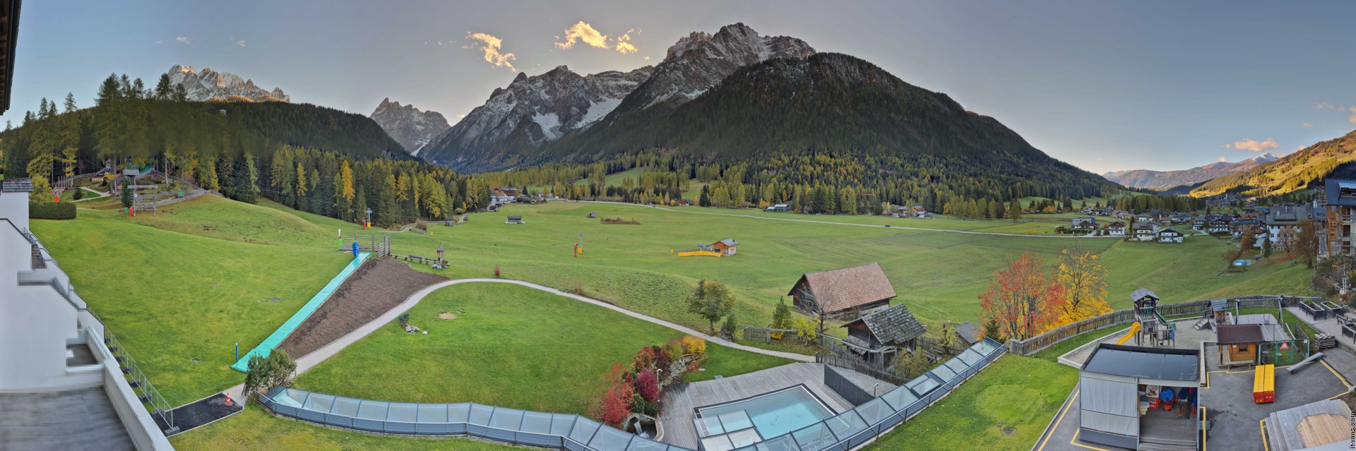 Archiv Foto Webcam Family Resort Rainer im Bergdorf Sexten