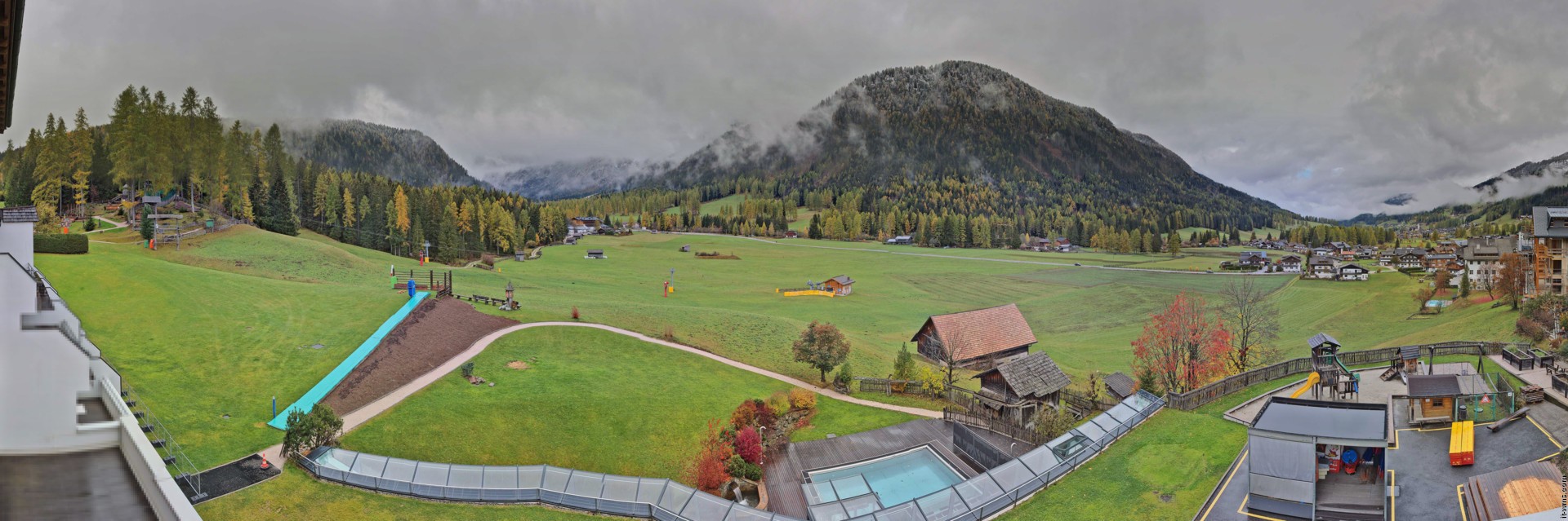 Archiv Foto Webcam Family Resort Rainer im Bergdorf Sexten