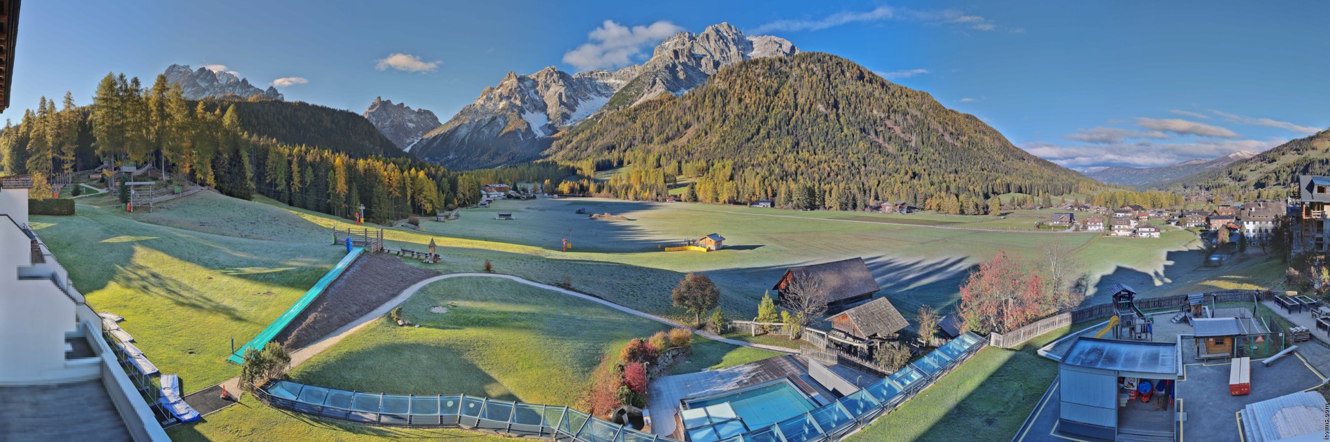 Archived image Webcam Family Resort Rainer, South Tyrol