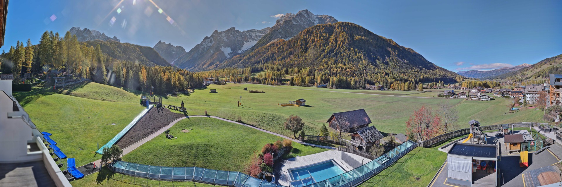 Archived image Webcam Family Resort Rainer, South Tyrol