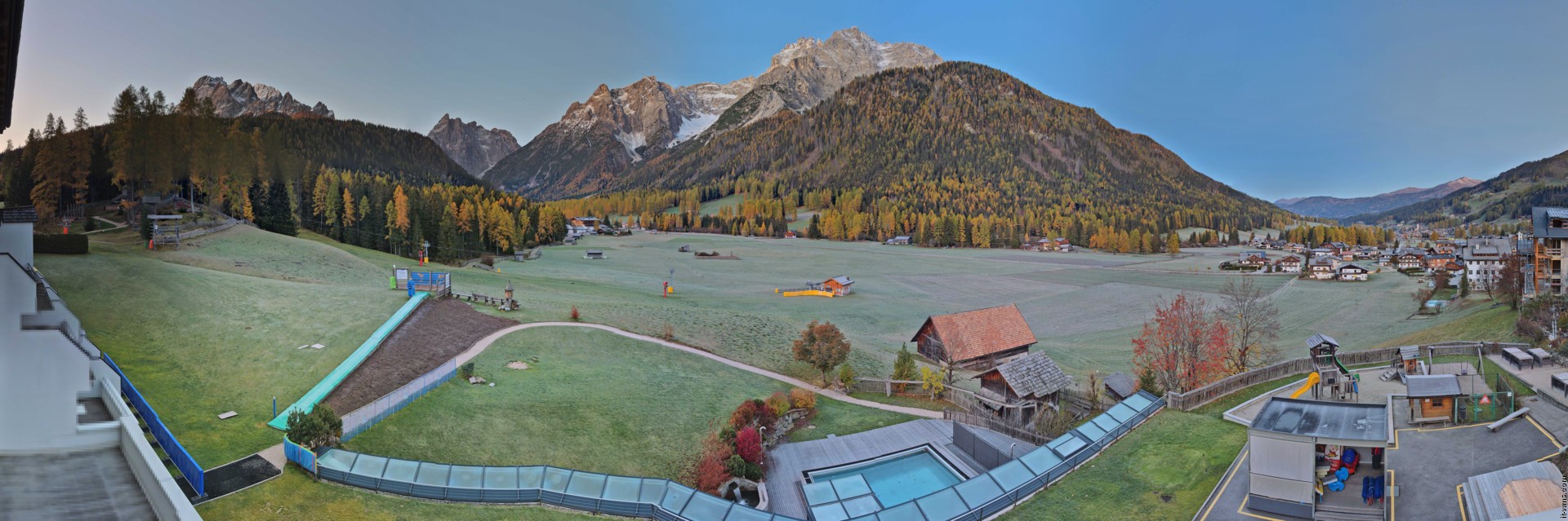 Archived image Webcam Family Resort Rainer, South Tyrol