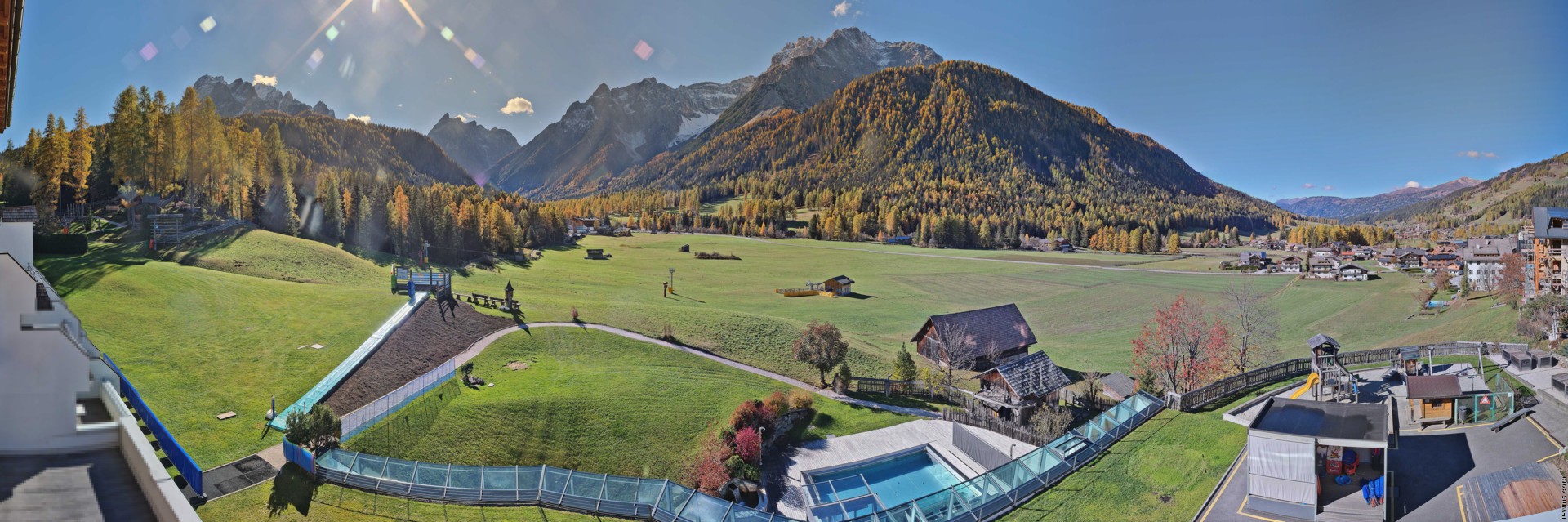 Archived image Webcam Family Resort Rainer, South Tyrol