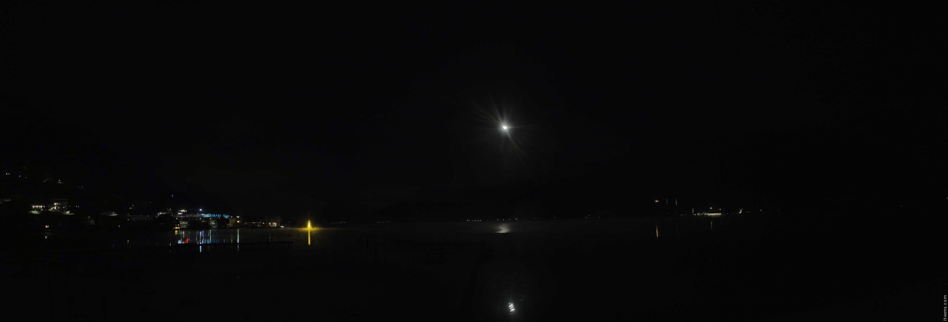 Archived image Webcam Lake Ossiacher See, Annenheim