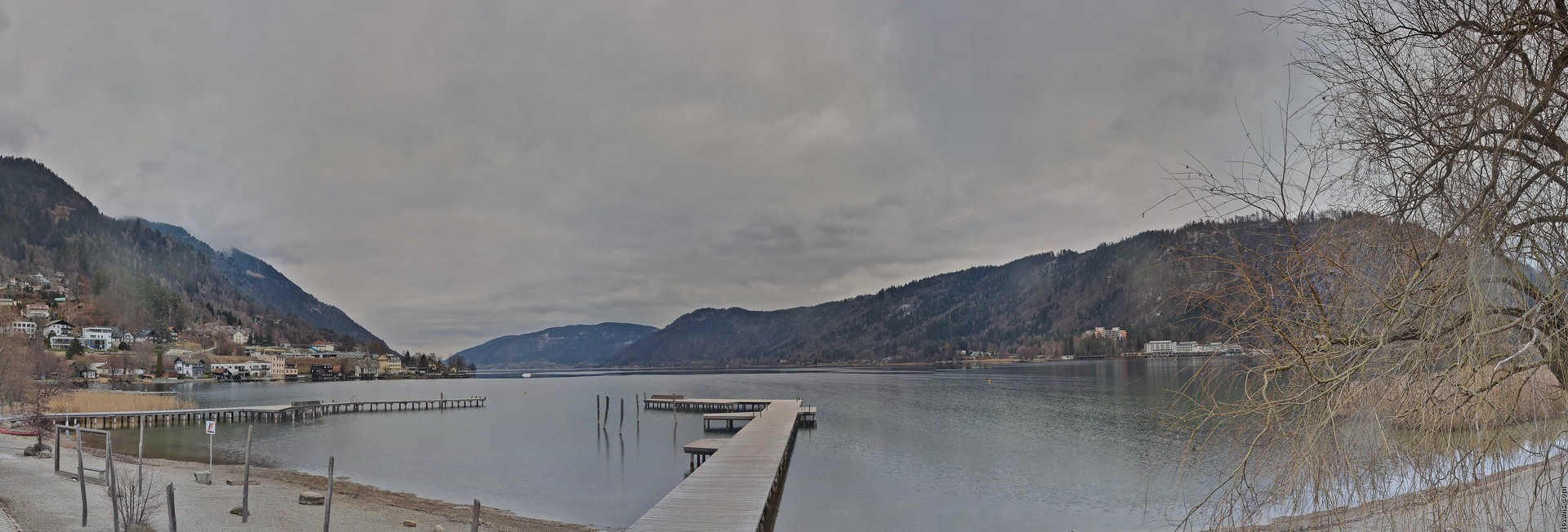 Archived image Webcam Lake Ossiacher See, Annenheim