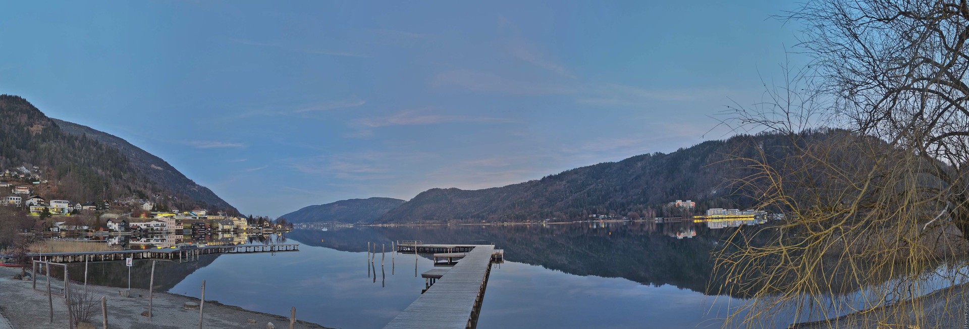 Archived image Webcam Lake Ossiacher See, Annenheim