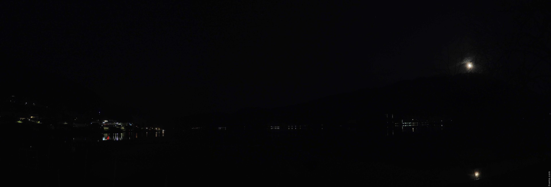 Archived image Webcam Lake Ossiacher See, Annenheim