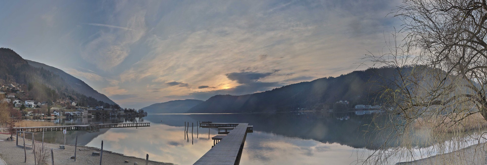 Archived image Webcam Lake Ossiacher See, Annenheim