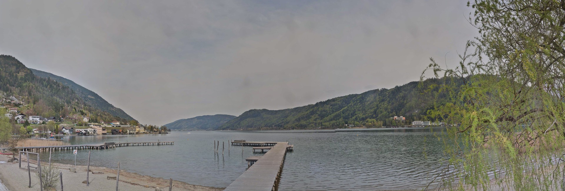 Archived image Webcam Lake Ossiacher See, Annenheim