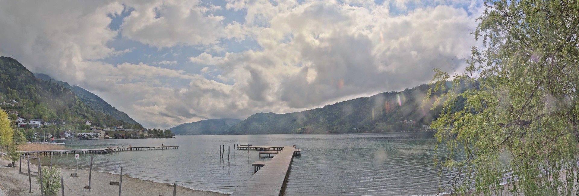 Archived image Webcam Lake Ossiacher See, Annenheim