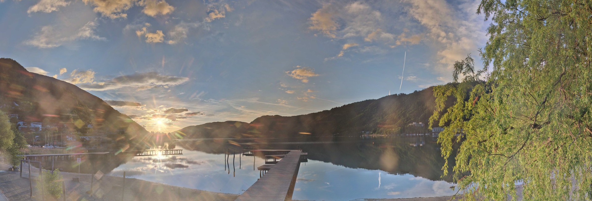 Archived image Webcam Lake Ossiacher See, Annenheim