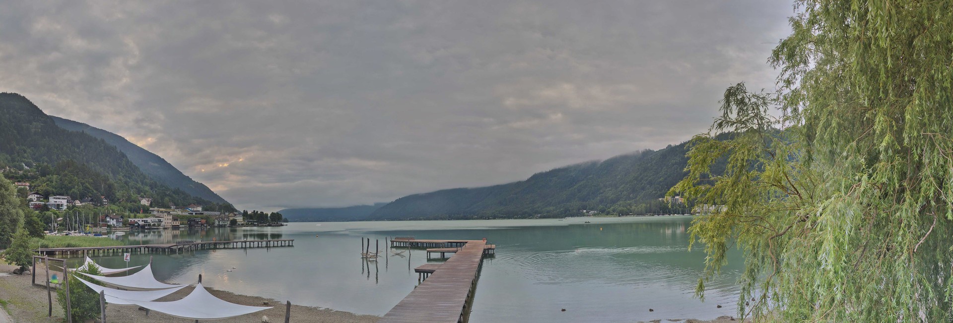 Archived image Webcam Lake Ossiacher See, Annenheim