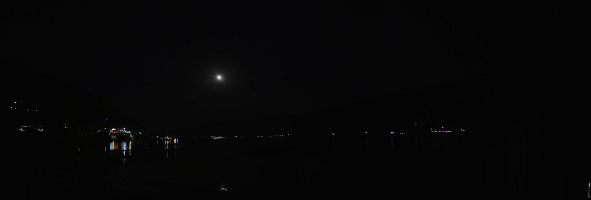 Archived image Webcam Lake Ossiacher See, Annenheim