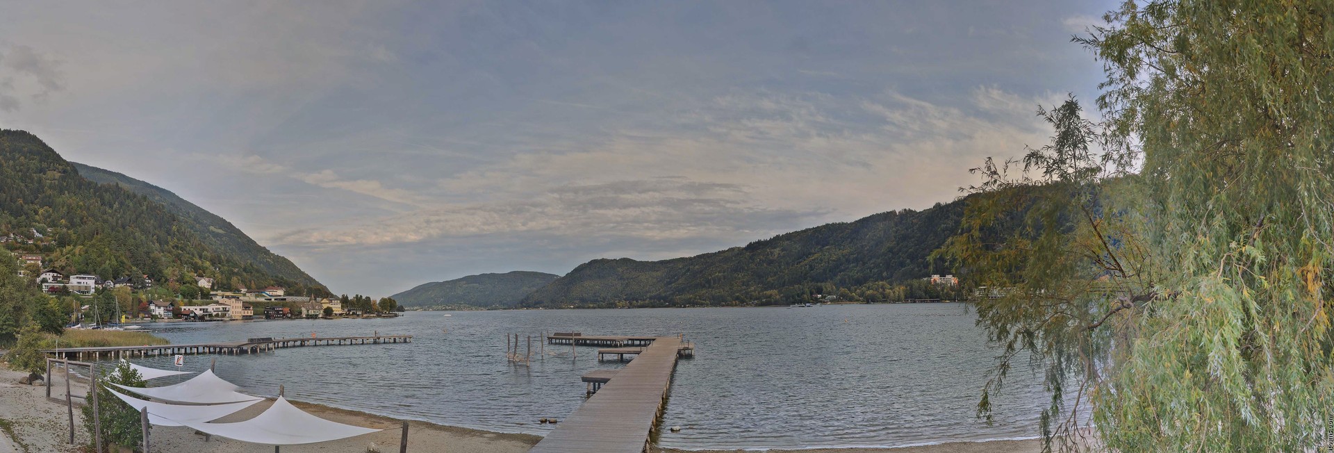 Archived image Webcam Lake Ossiacher See, Annenheim