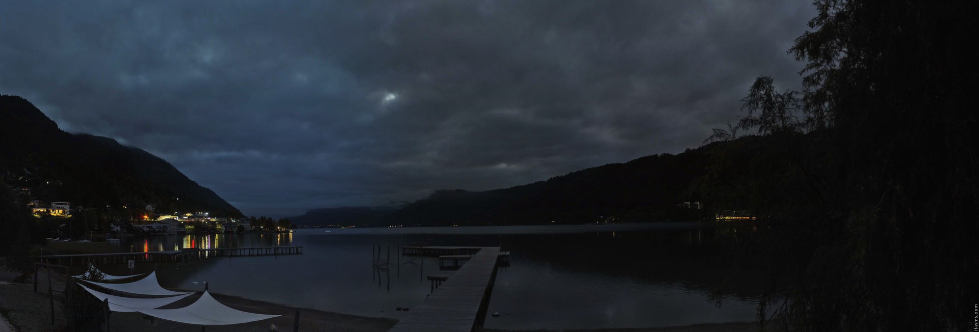 Archived image Webcam Lake Ossiacher See, Annenheim
