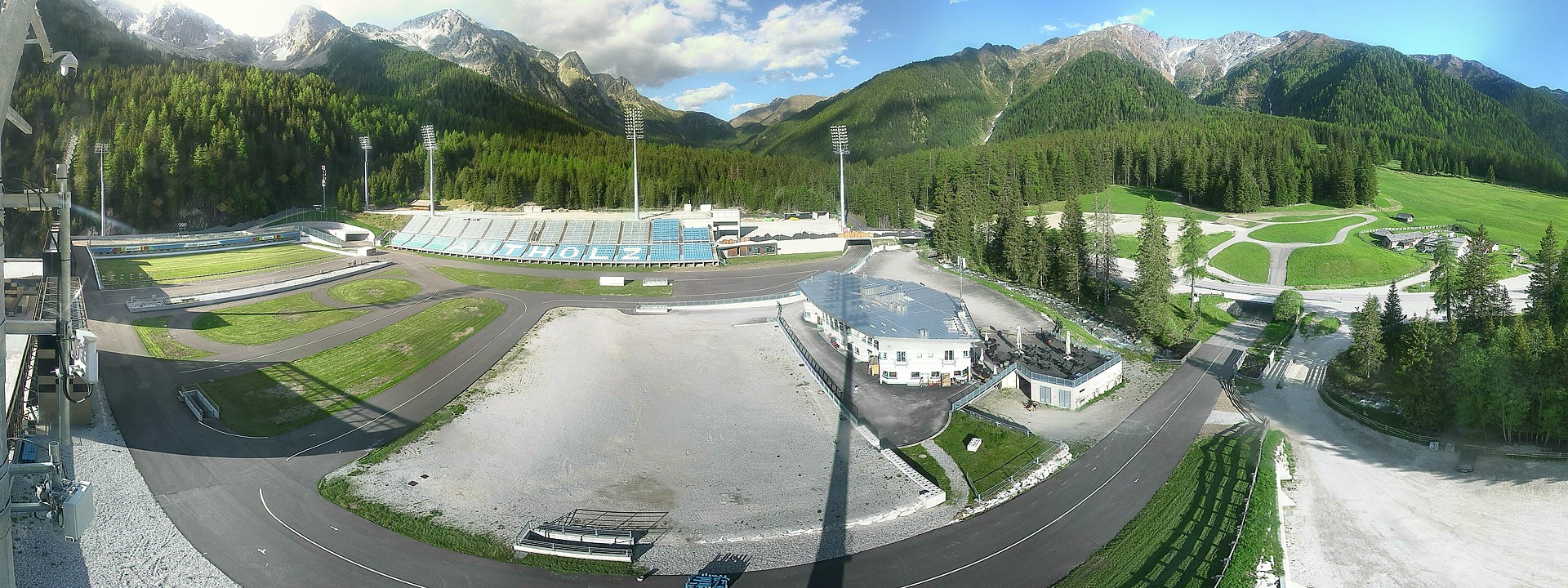Archived image Webcam Antholz: biathlon stadium