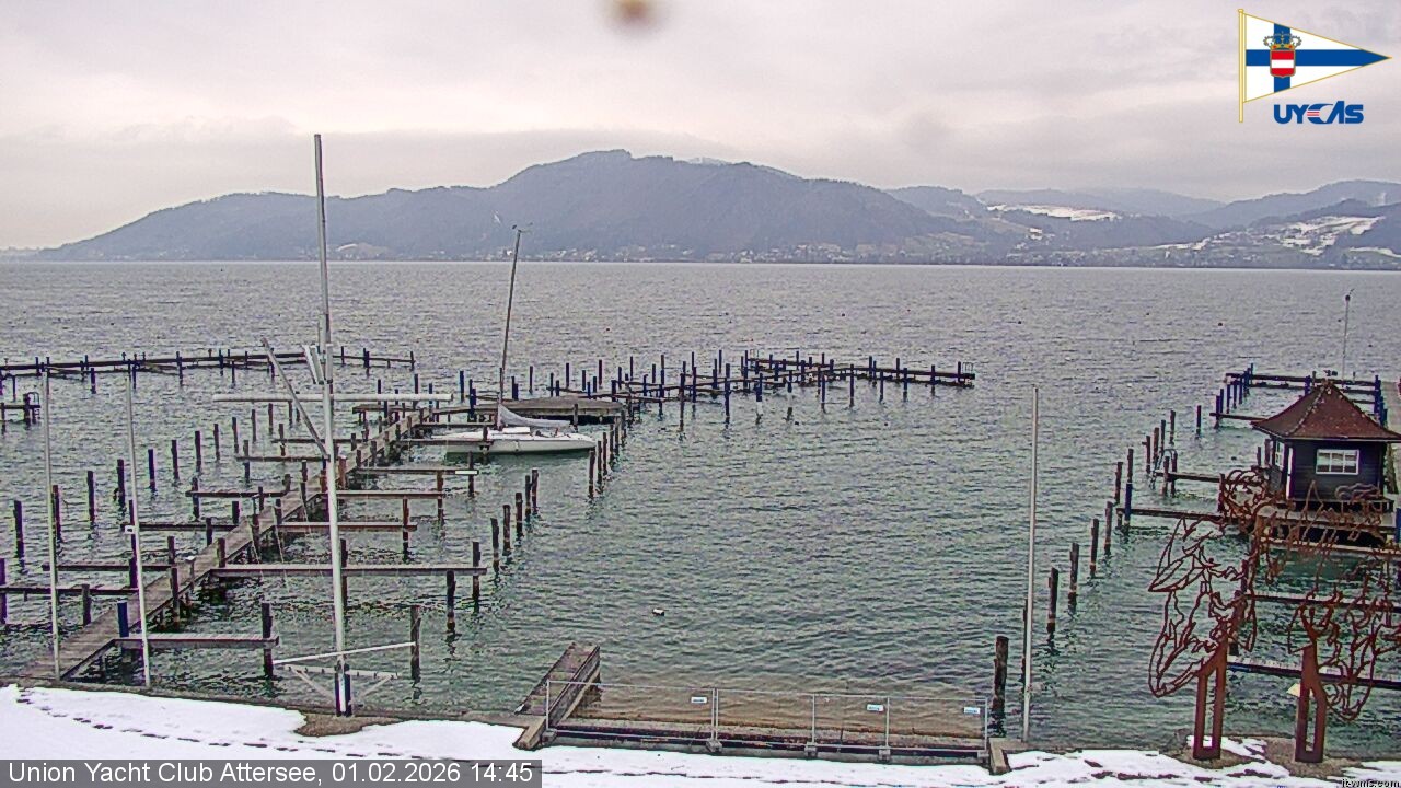 Archiv Foto Webcam Blick vom Union Yacht Club am Attersee