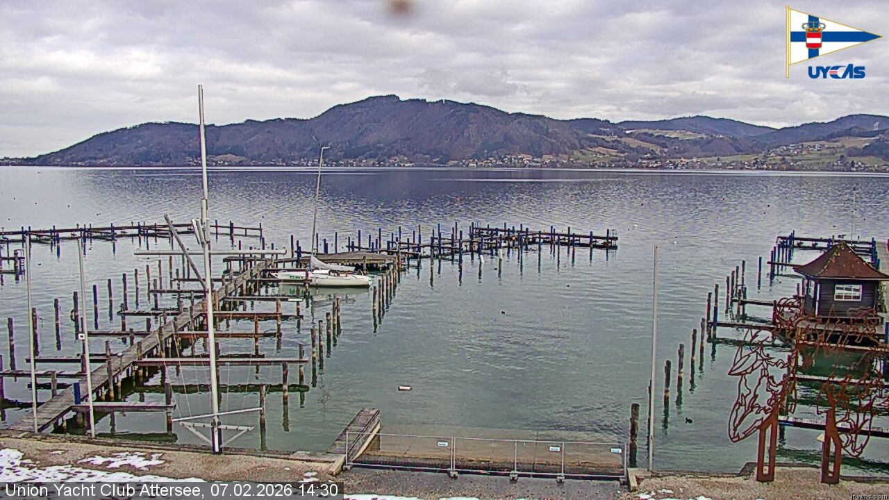 Archiv Foto Webcam Blick vom Union Yacht Club am Attersee