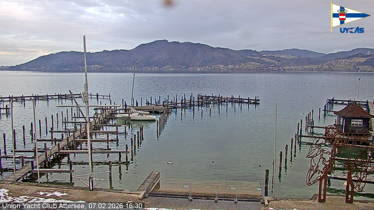 Archiv Foto Webcam Blick vom Union Yacht Club am Attersee