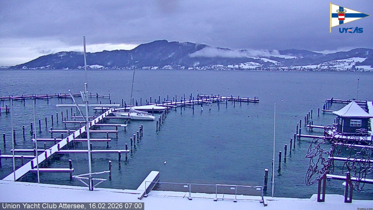 Archiv Foto Webcam Blick vom Union Yacht Club am Attersee
