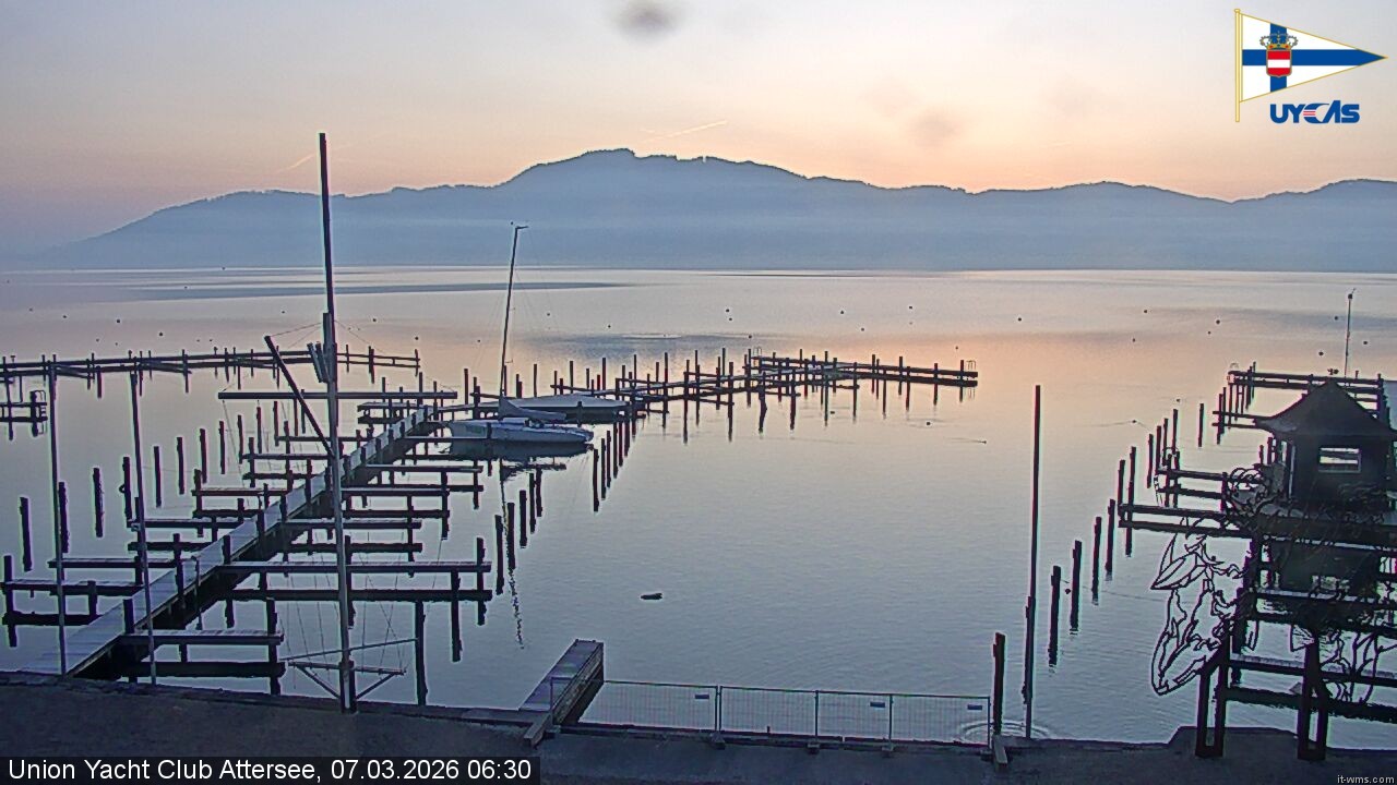 Archiv Foto Webcam Blick vom Union Yacht Club am Attersee